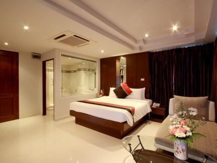 Hotel Photo 8
