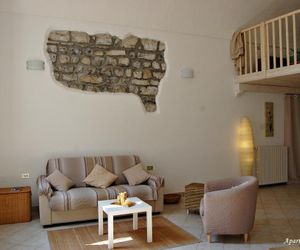 Smallvillage Holiday Accommodation Riva di Solto Italy