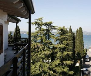 Residence Alexandra Stay Sirmione Italy