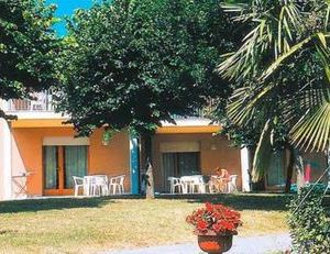 Residence Villaggio Tiglio Sirmione Italy