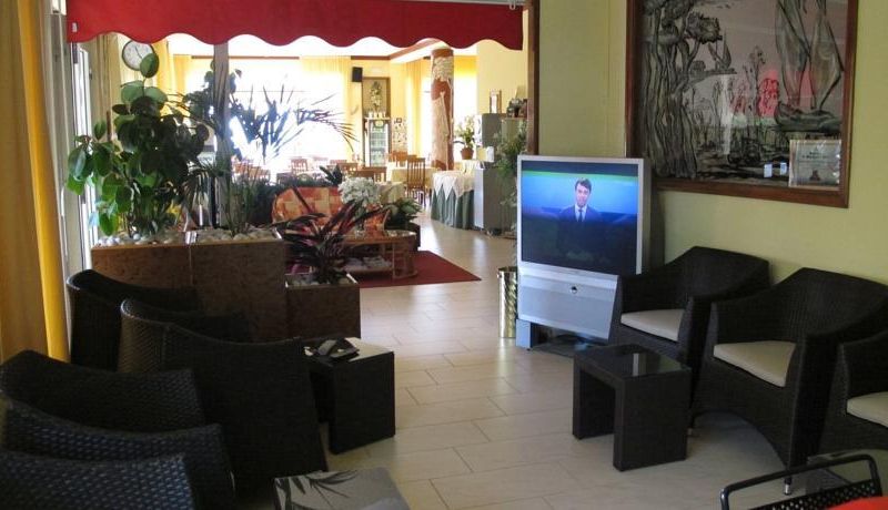 Hotel Photo 6
