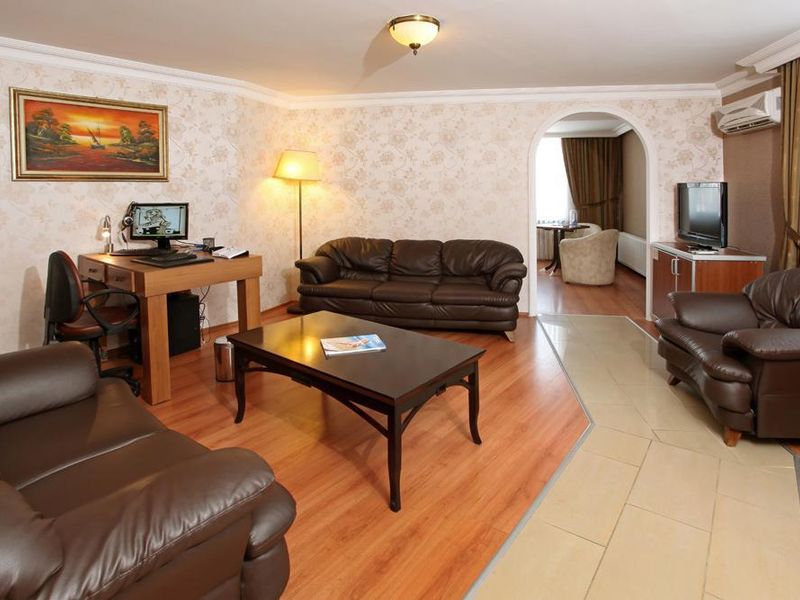 Hotel Photo 5