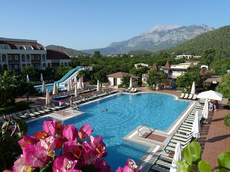 Hotel Photo 1