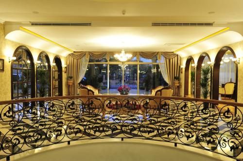 Hotel Photo 12