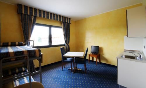 Hotel Photo 4