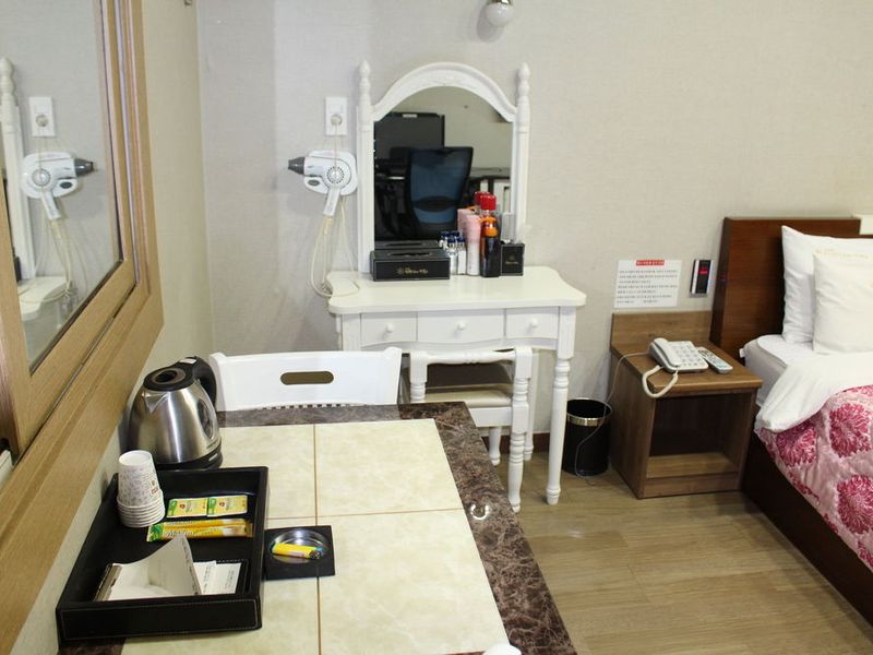 Hotel Photo 5