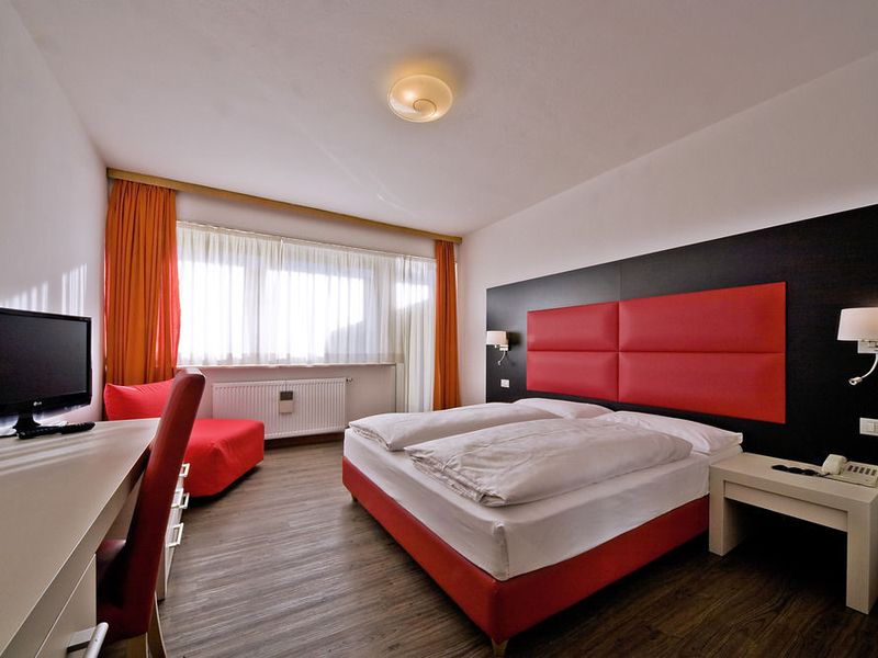 Hotel Photo 3