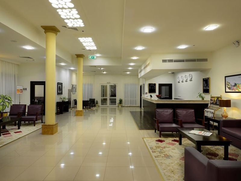 Hotel Photo 7
