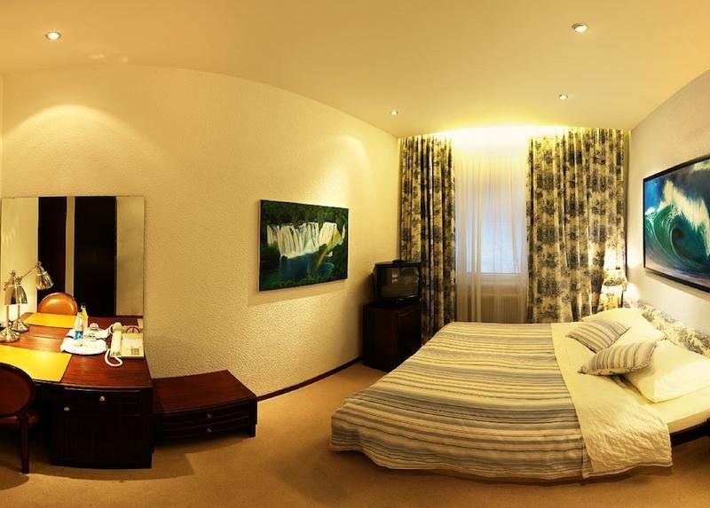 Hotel Photo 1
