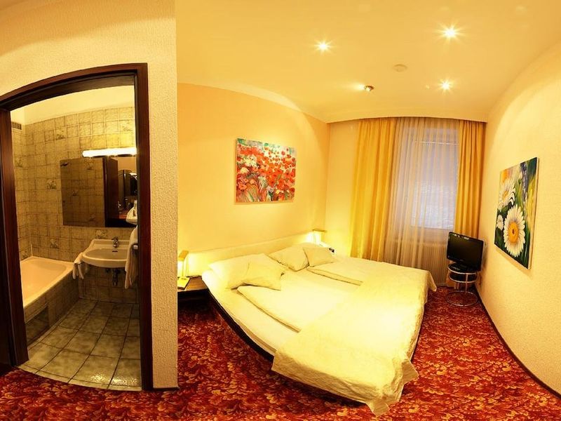 Hotel Photo 2
