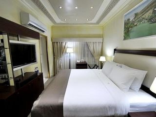 Фото отеля Oman Palm Hotel Suites