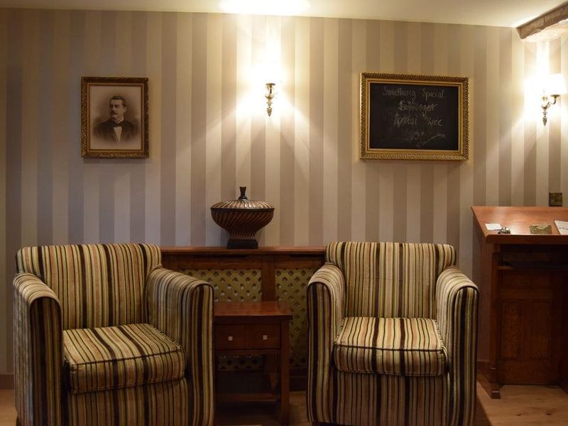 Hotel Photo 9