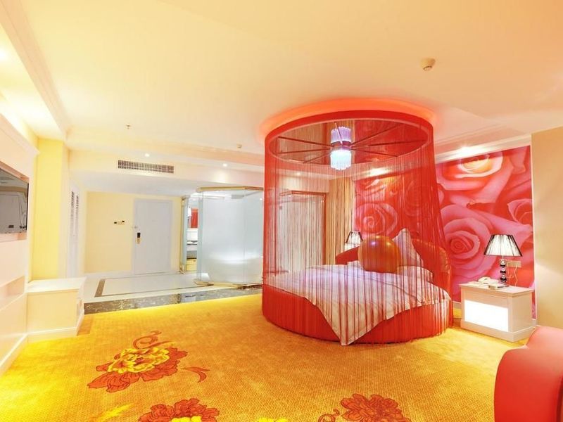 Hotel Photo 10