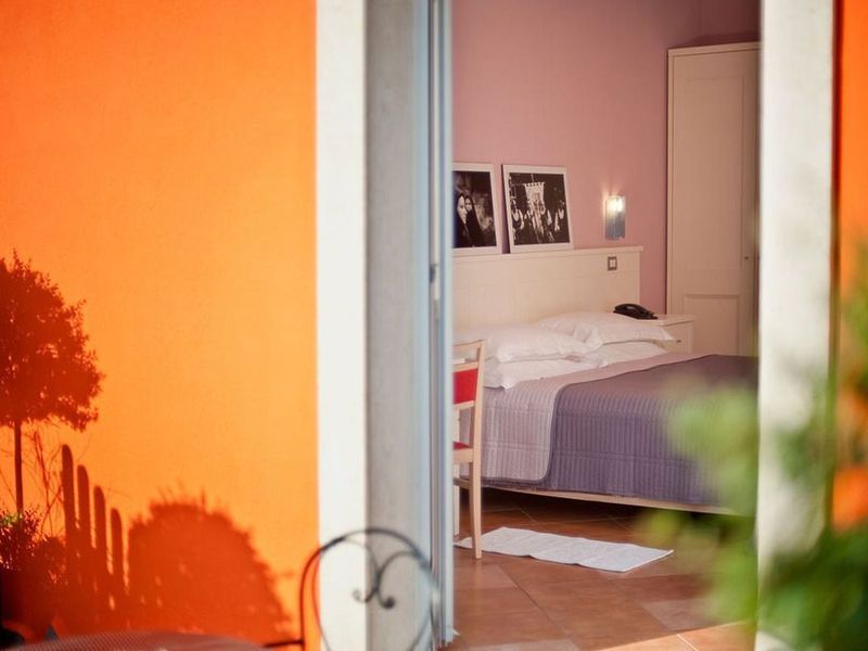 Hotel Photo 6