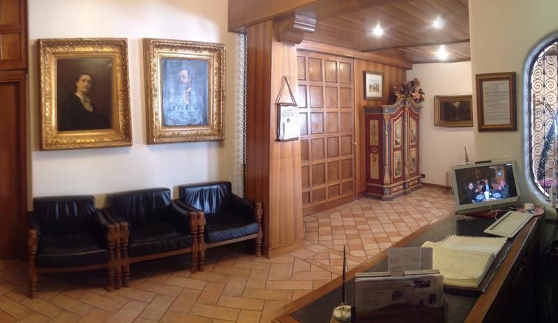 Hotel Photo 8