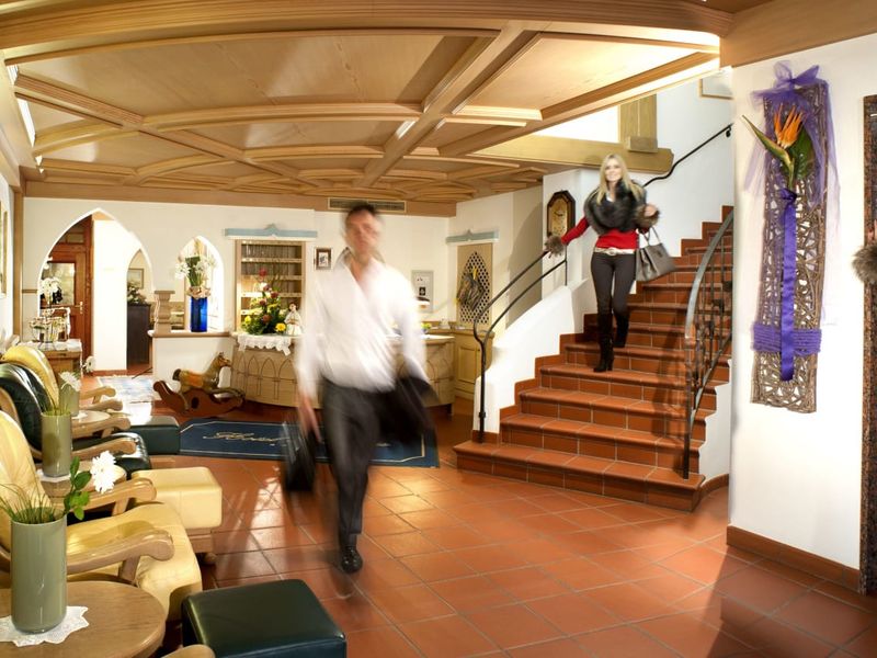 Hotel Photo 8