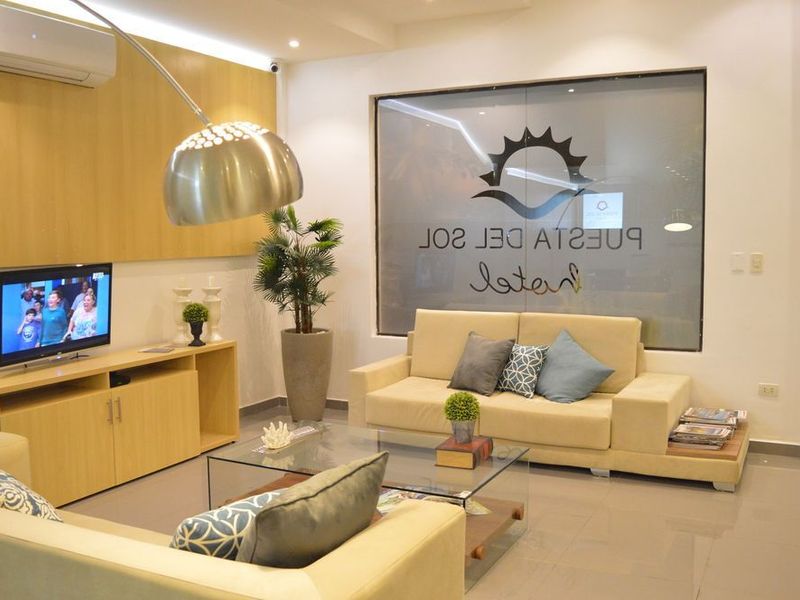 Hotel Photo 9