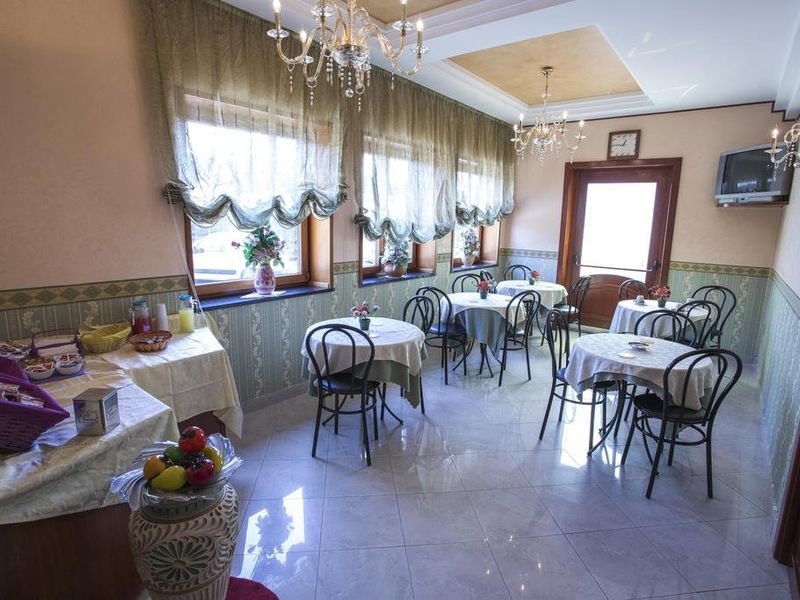 Hotel Photo 16
