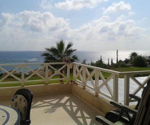 Happy Holiday Coral-Bay Cyprus