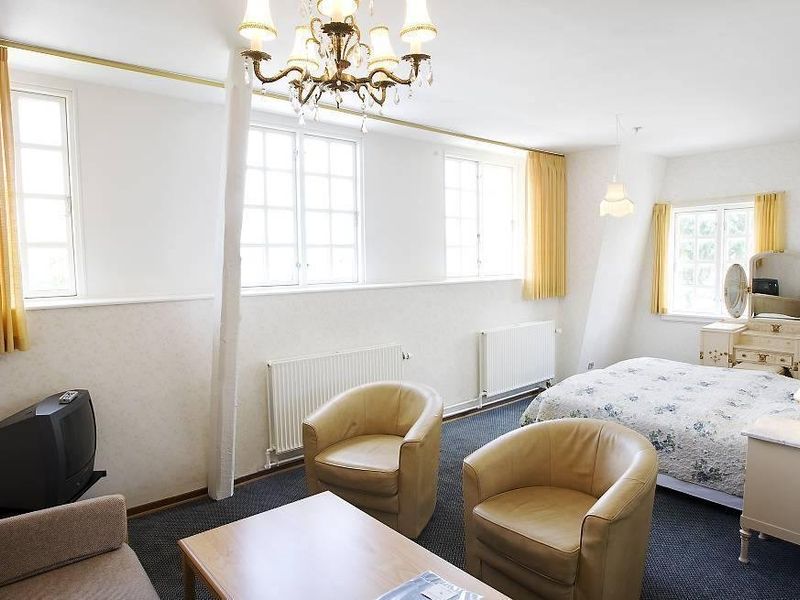 Hotel Photo 1