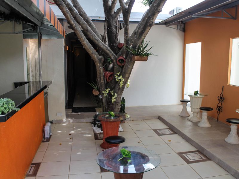 Hotel Photo 9