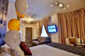 Hotel Photo 3