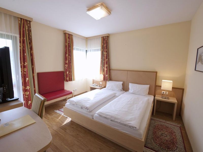 Hotel Photo 11