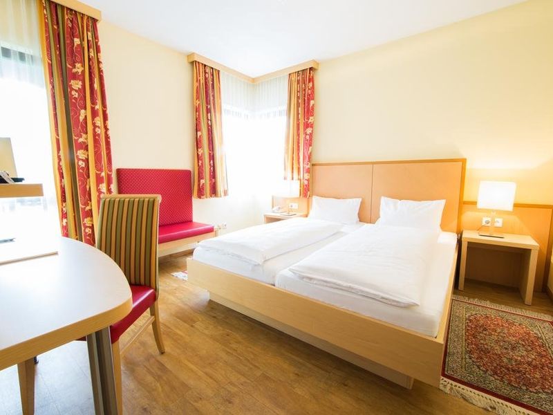 Hotel Photo 3