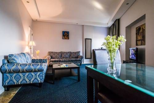 Hotel Photo 8