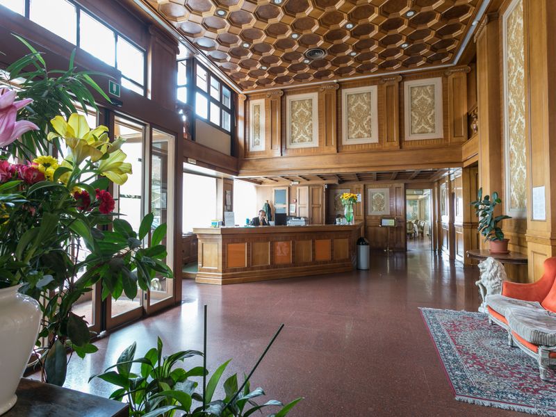 Hotel Photo 7