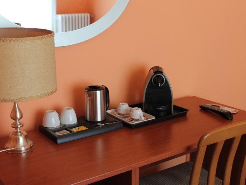 Hotel Photo 6