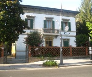Villa Patrizia B&B Lucca Italy