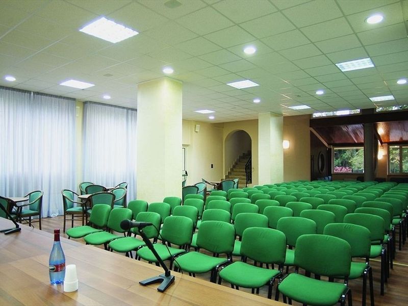 Hotel Photo 12
