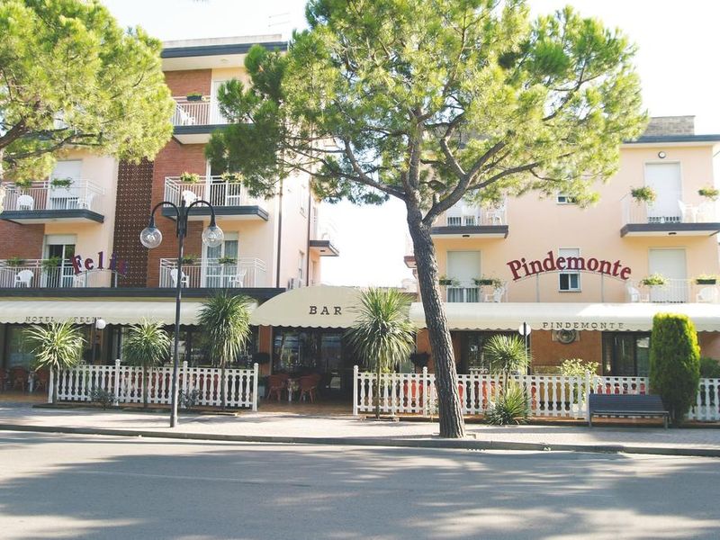 Hotel Photo 22