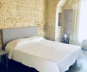 Arco Vecchio Lecce Italy