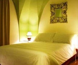 Alvino Suite And Breakfast Lecce Italy