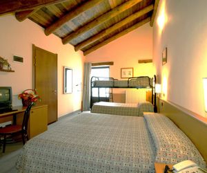 Hotel Lion Noir Perriail Italy