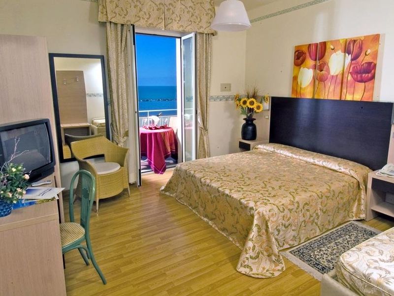 Hotel Photo 14