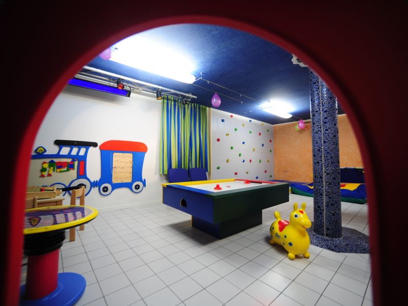 Hotel Photo 6