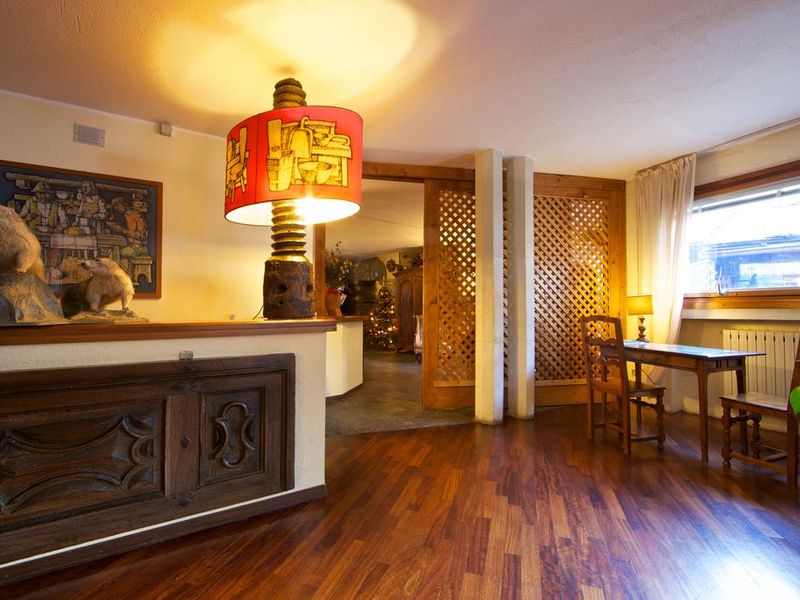 Hotel Photo 11