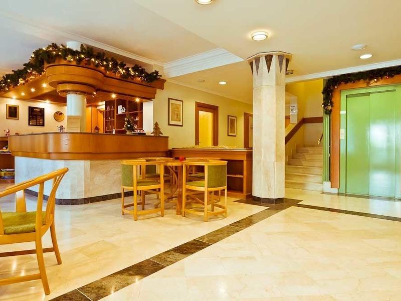 Hotel Photo 16