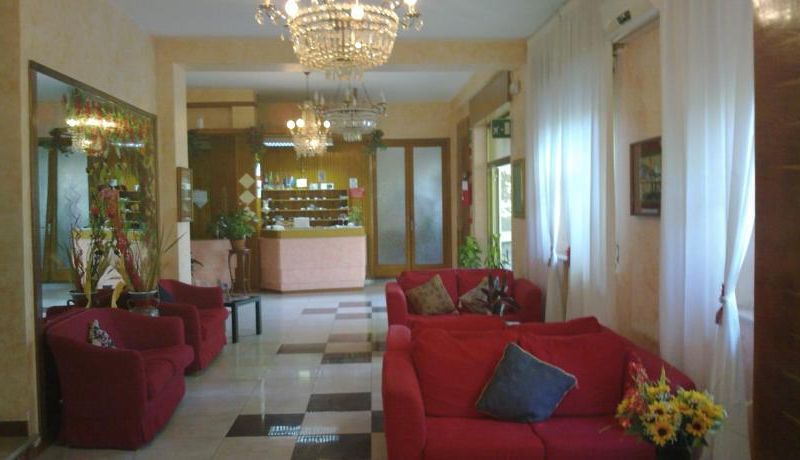 Hotel Photo 9