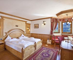Hotel Lagorai Resort & Spa Cavalese Italy