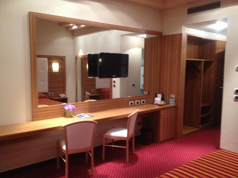 Hotel Photo 13
