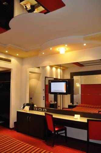 Hotel Photo 8