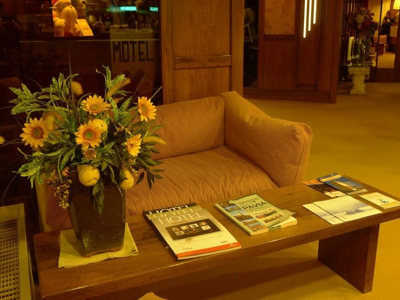 Hotel Photo 9