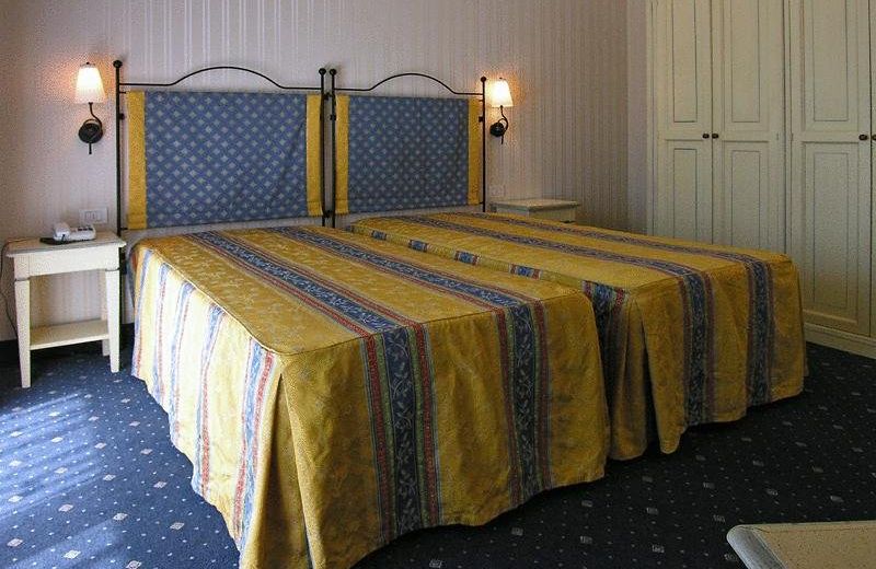 Hotel 4 Image 2