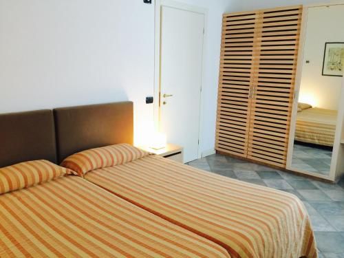 Hotel 2 Image 2