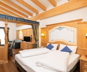 Hotel Gries Canazei Italy