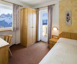 Hotel Aurora - Palmschoss Colonia Alpi Plancios Italy